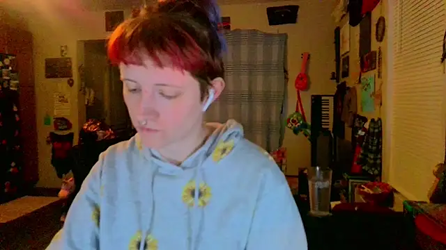  hellostormy  online show from March 11, 2025, 11:33 am