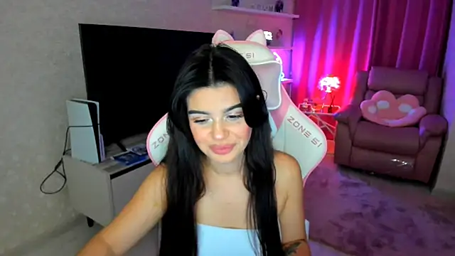 AlluringAriel online show from October 5, 2025, 7:23 pm