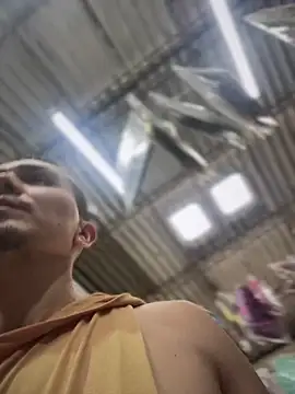 adam-rivera online show from September 16, 2025, 4:41 pm