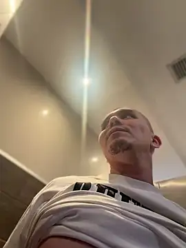 adam-rivera online show from February 3, 2026, 2:53 am