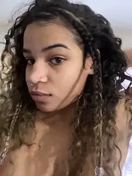 Snapshot of 1prettygem chatting on December 21, 2024, 6:02 pm 1prettygem online show from December 21, 2024, 6:02 pm