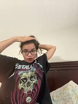 Snapshot of 1prettygem chatting on December 28, 2024, 7:11 pm 1prettygem online show from December 28, 2024, 7:11 pm