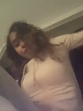 Snapshot of 1prettygem chatting on January 17, 2025, 10:12 pm 1prettygem online show from January 17, 2025, 10:12 pm