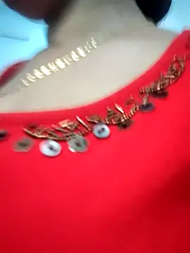 Snapshot of Haniya-143 chatting on January 17, 2026, 1:10 am Haniya-143 online show from January 17, 2026, 1:10 am