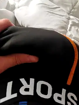 ariel-rick online show from December 24, 2024, 9:17 am