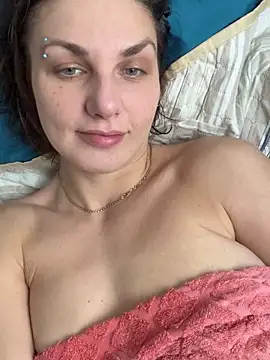 Magic  smile online show from December 15, 2025, 4:28 am