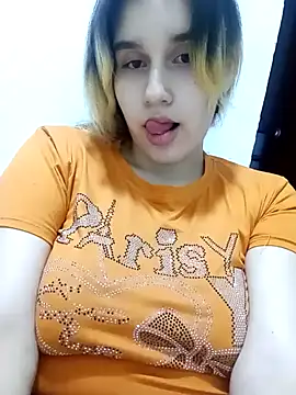 Snapshot of Keidy_rojas1 chatting on February 4, 2025, 4:05 am Keidy rojas1 online show from February 4, 2025, 4:05 am