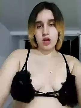 Snapshot of Keidy_rojas1 chatting on February 5, 2025, 4:16 am Keidy rojas1 online show from February 5, 2025, 4:16 am