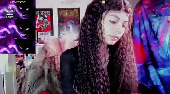 Snapshot of _sakae_ chatting on February 8, 2025, 5:51 am  sakae  online show from February 8, 2025, 5:51 am