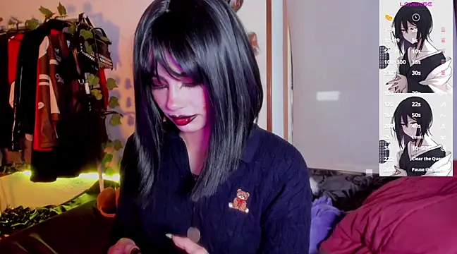 Snapshot of _sakae_ chatting on March 18, 2025, 10:37 pm  sakae  online show from March 18, 2025, 10:37 pm