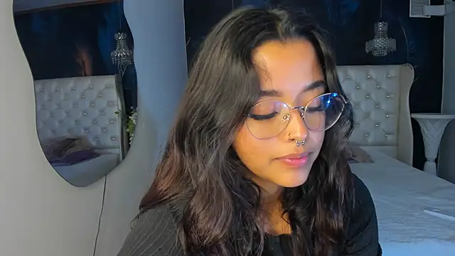 Ariana Pierce online show from December 23, 2024, 3:29 am