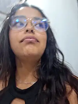 Ariana Pierce online show from March 18, 2025, 7:41 am