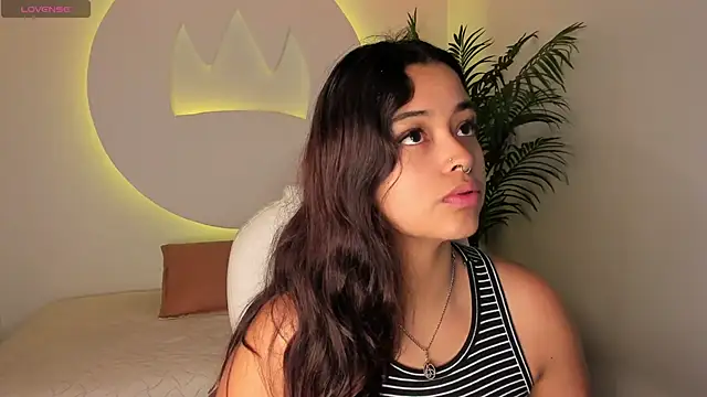 Ariana Pierce online show from October 11, 2025, 12:26 pm