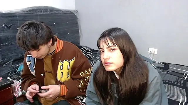 Snapshot of pervertsteens3 chatting on December 15, 2024, 3:24 am pervertsteens3 online show from December 15, 2024, 3:24 am