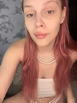 Snapshot of liahstormi_ chatting on December 27, 2024, 11:21 pm liahstormi online show from December 27, 2024, 11:21 pm