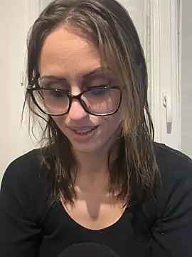 vera jim online show from February 20, 2026, 7:36 pm