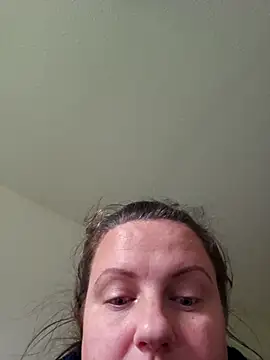 PeakabumPromo online show from November 27, 2025, 3:58 pm