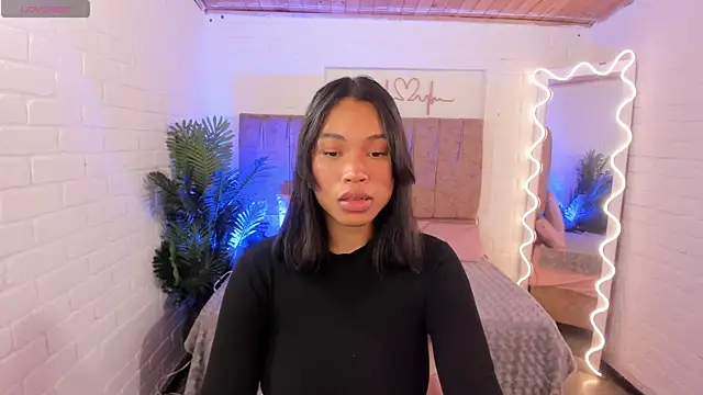 penelope tay1 online show from March 10, 2025, 3:45 am