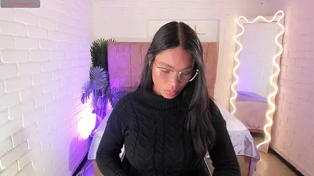 penelope tay1 online show from November 11, 2025, 3:17 am