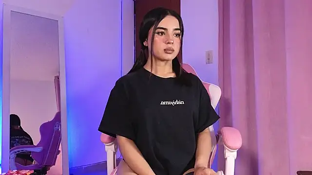 Emily-14 online show from March 4, 2025, 5:11 am