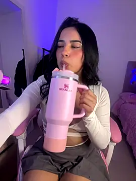 Emily-14 online show from September 18, 2025, 2:35 am