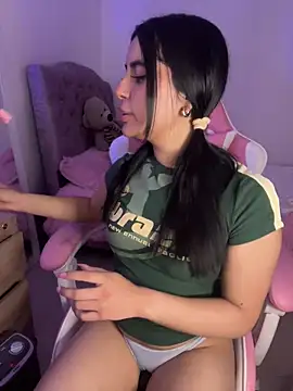 Emily-14 online show from April 15, 2026, 5:14 am