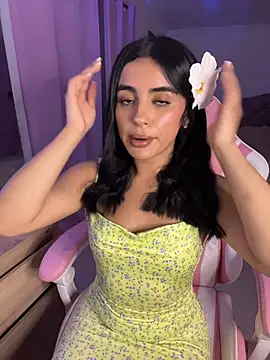 Emily-14 online show from July 2, 2026, 4:40 am