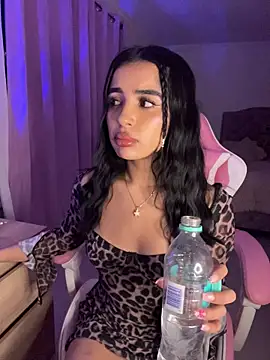 Emily-14 online show from July 28, 2026, 2:18 am