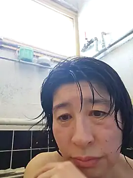 Snapshot of morikawa_sayaka chatting on January 22, 2025, 4:02 am morikawa sayaka online show from January 22, 2025, 4:02 am