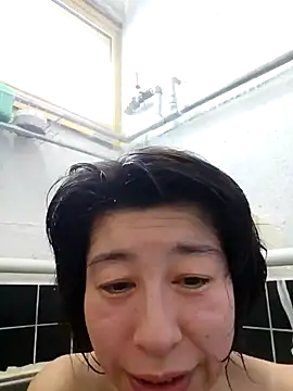 Snapshot of morikawa_sayaka chatting on January 27, 2025, 10:27 pm morikawa sayaka online show from January 27, 2025, 10:27 pm