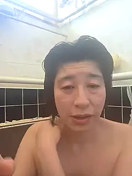 Snapshot of morikawa_sayaka chatting on September 19, 2025, 12:34 am morikawa sayaka online show from September 19, 2025, 12:34 am