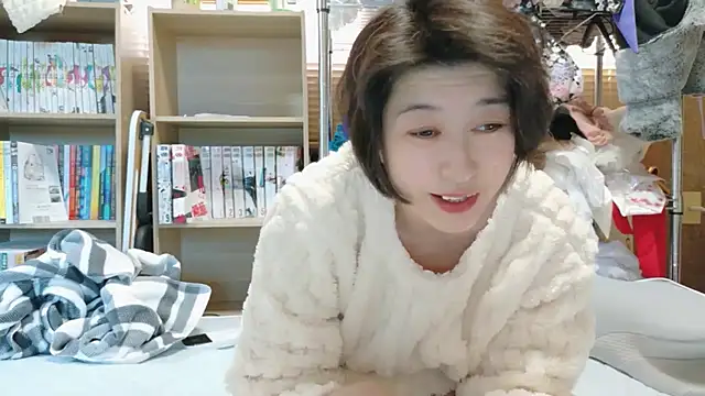 Snapshot of morikawa_sayaka chatting on October 6, 2025, 11:24 pm morikawa sayaka online show from October 6, 2025, 11:24 pm