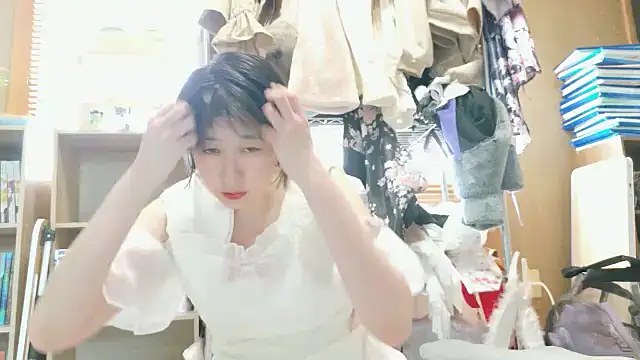 Snapshot of morikawa_sayaka chatting on October 10, 2025, 12:09 am morikawa sayaka online show from October 10, 2025, 12:09 am