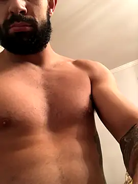 Snapshot of jolesin chatting on November 3, 2025, 2:46 am jolesin online show from November 3, 2025, 2:46 am