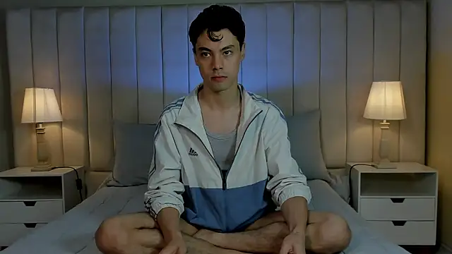 Snapshot of Dammon_Stallion chatting on February 22, 2025, 11:46 am Dammon Stallion online show from February 22, 2025, 11:46 am