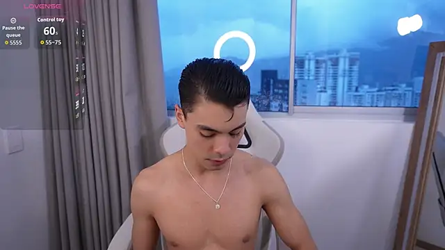 Snapshot of Dammon_Stallion chatting on January 15, 2026, 8:23 pm Dammon Stallion online show from January 15, 2026, 8:23 pm