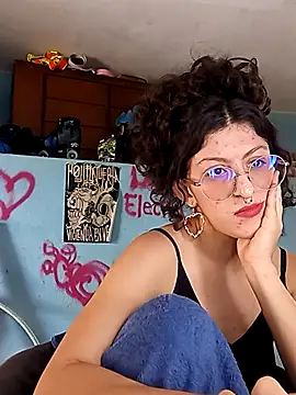 LoveElectra online show from January 9, 2026, 5:59 pm