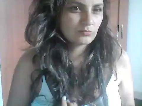 Snapshot of Mahia_M chatting on December 19, 2024, 8:23 pm Mahia M online show from December 19, 2024, 8:23 pm