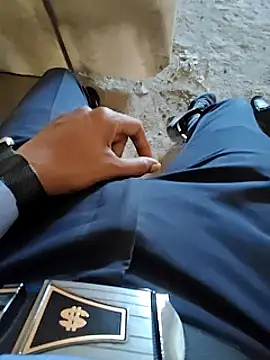 Snapshot of bananadick____ chatting on January 21, 2025, 8:52 am bananadick     online show from January 21, 2025, 8:52 am