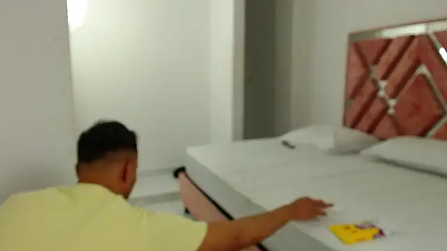 Snapshot of dream_fulfilled chatting on January 11, 2025, 10:51 pm dream fulfilled online show from January 11, 2025, 10:51 pm