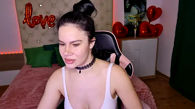 KattieSims online show from February 10, 2025, 9:58 am