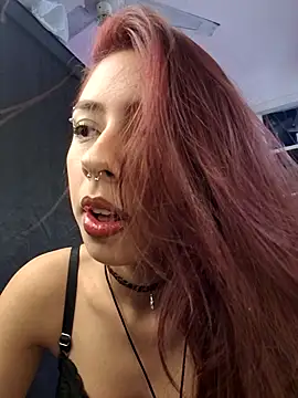 Jazmin-Cerezita online show from September 25, 2025, 7:39 pm