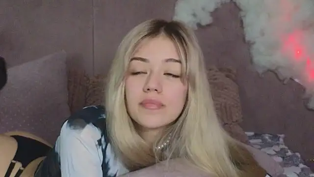 STELLA RICH online show from February 22, 2025, 9:04 pm