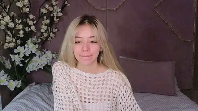 STELLA RICH online show from March 2, 2025, 9:22 pm