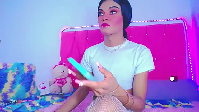 Theylor Rouse online show from February 28, 2025, 9:04 am