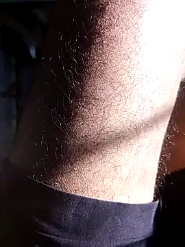 Smarterboytravel online show from February 16, 2025, 3:04 am