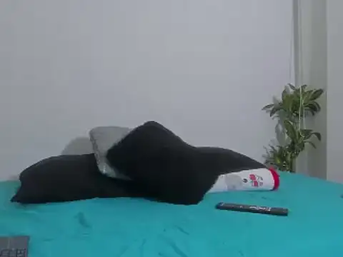 Liah ferrer online show from January 15, 2025, 8:37 pm