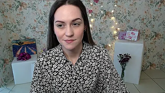 Lina Star S online show from March 1, 2025, 7:41 am