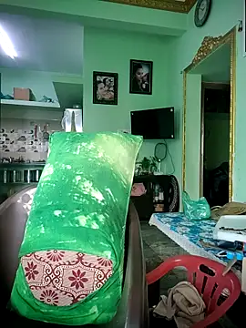 Oeshi online show from November 19, 2025, 8:58 am