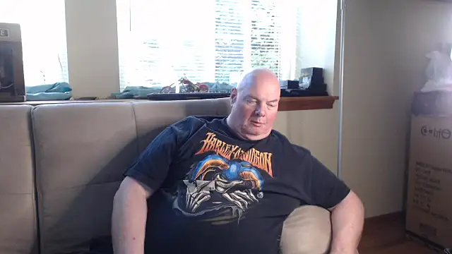 harley99574 online show from September 13, 2025, 8:19 pm